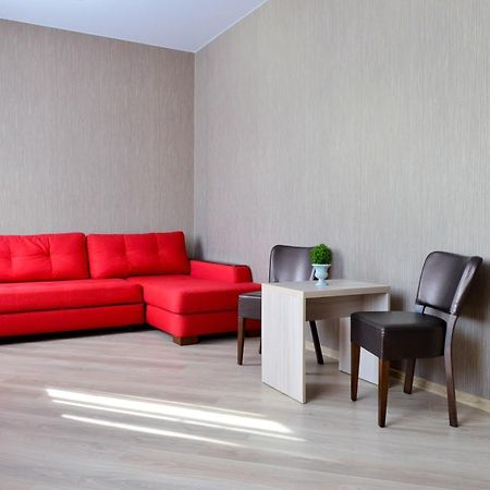Grad Hotel Ashmyany ภายนอก รูปภาพ