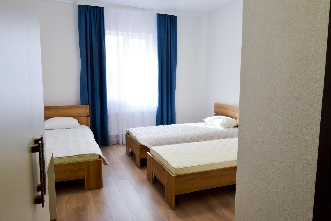 Grad Hotel Ashmyany ภายนอก รูปภาพ