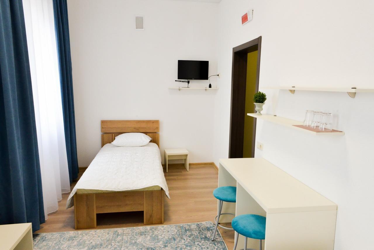 Grad Hotel Ashmyany ภายนอก รูปภาพ